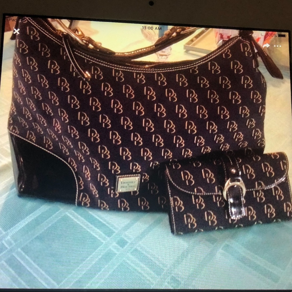 Dooney & Burke Pocketbook & Wallet